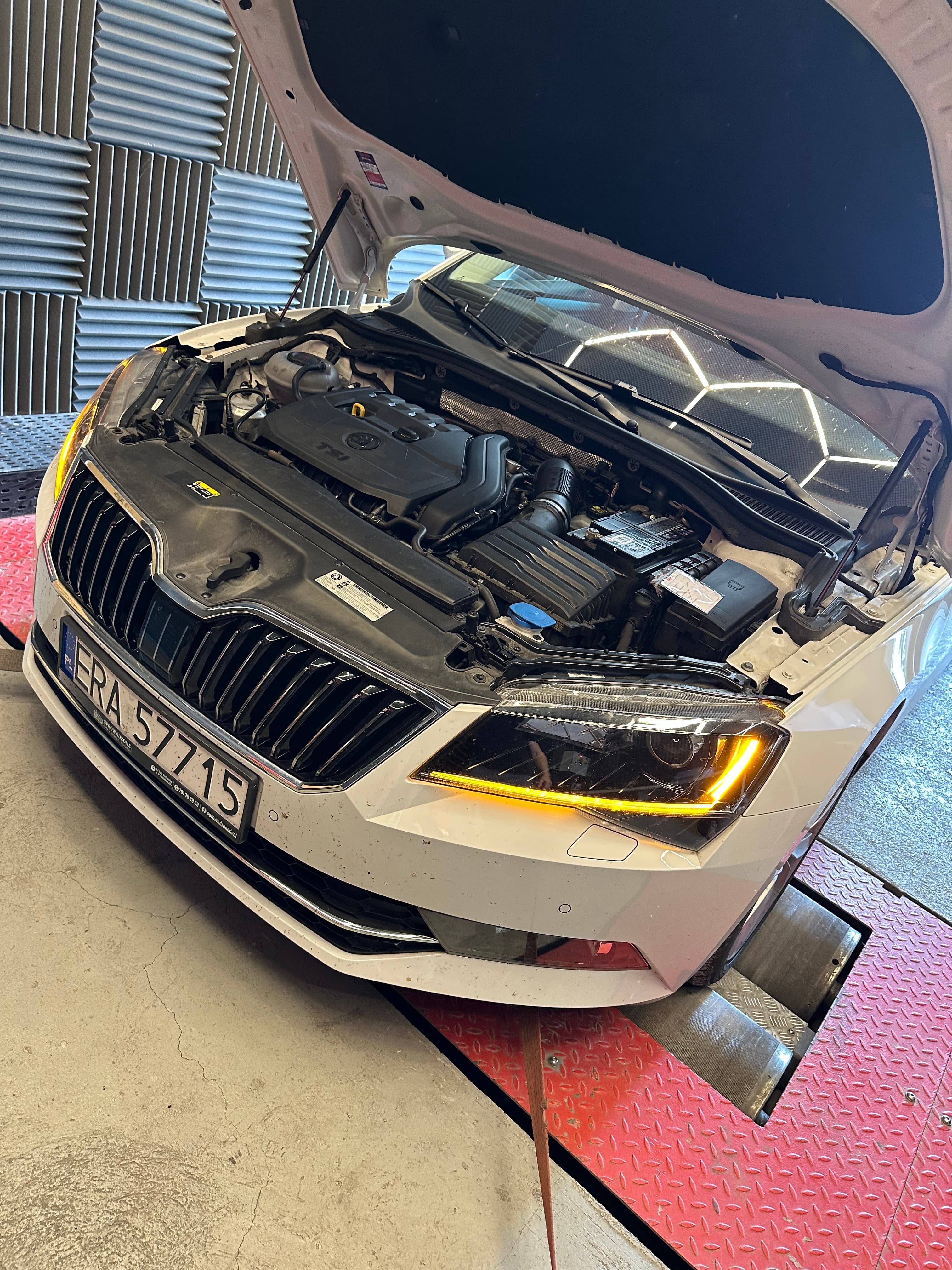 Skoda Octavia - Stage 1